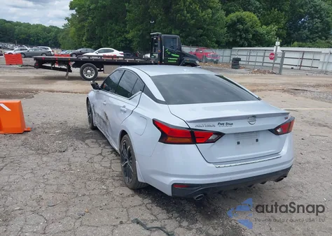 2023 Nissan Altima Sr Fwd z USA, uszkodzony, nr VIN 1N4BL4CV9PN410443